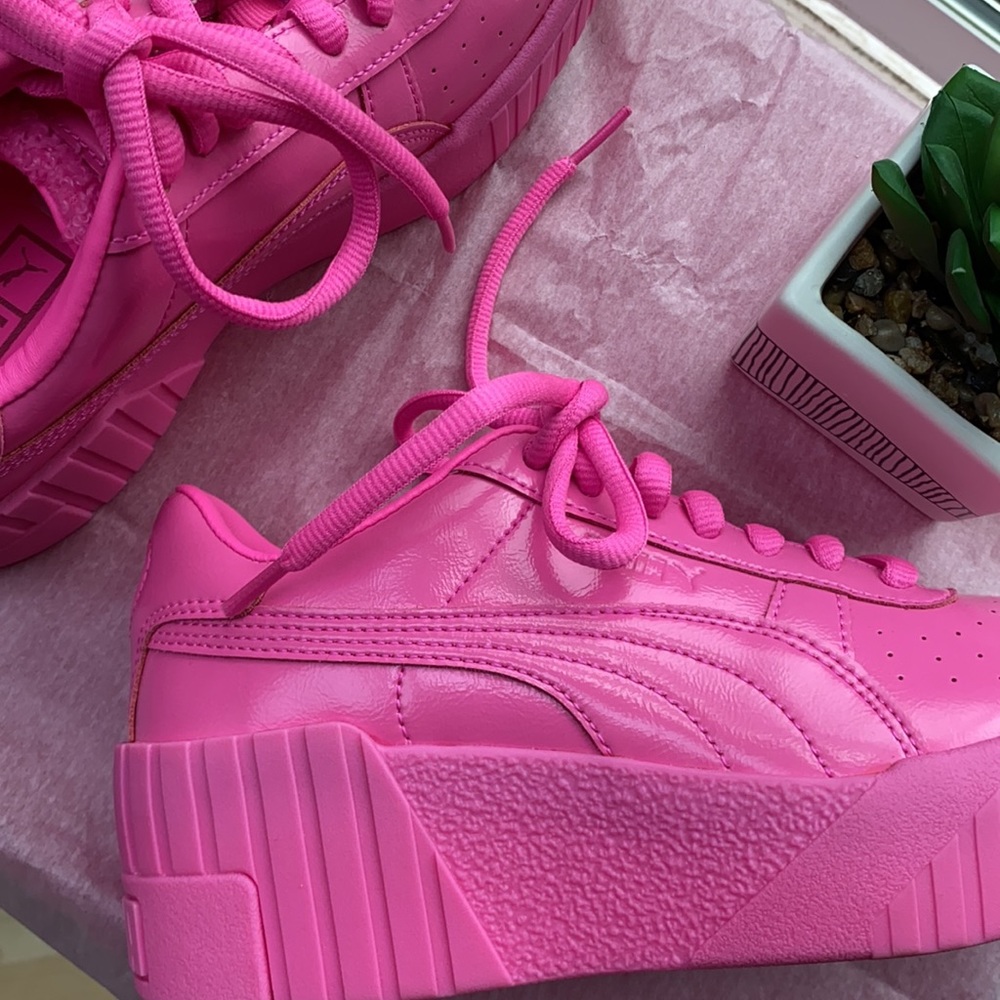 NWOT PUMA Cali Wedge Sneakers - Picture 7 of 7